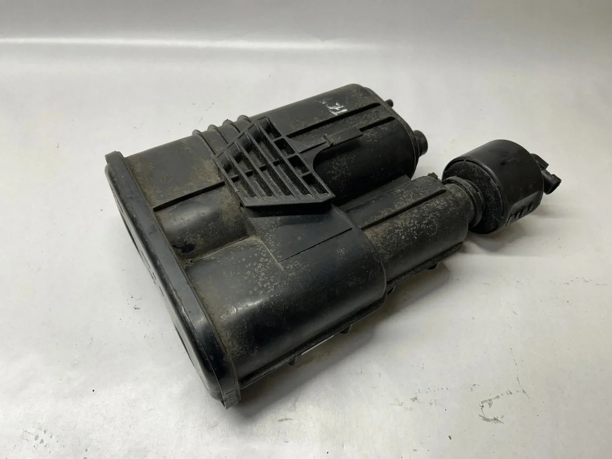 Mercedes ML W166 Kolfilter A1664700359 image 10