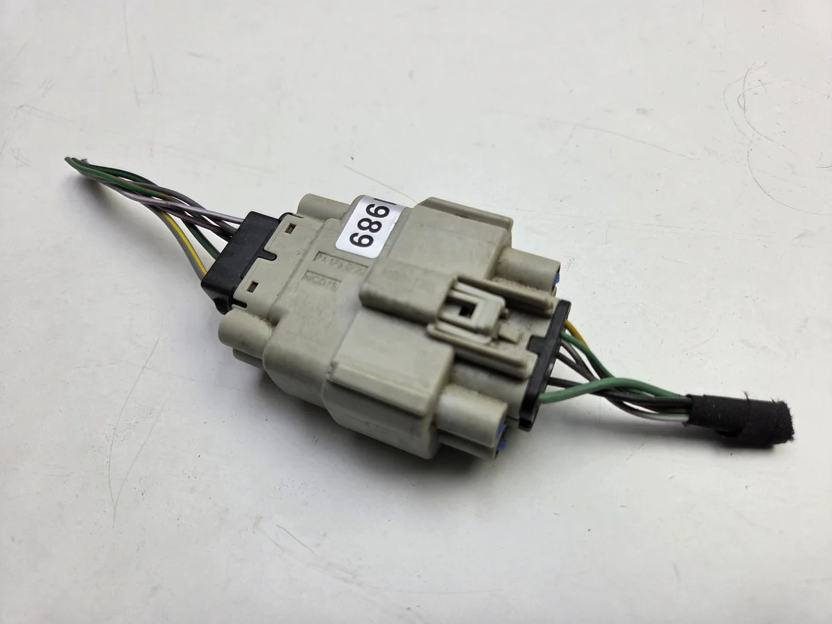 Connecteur Ford Mondeo MK5 Fusion