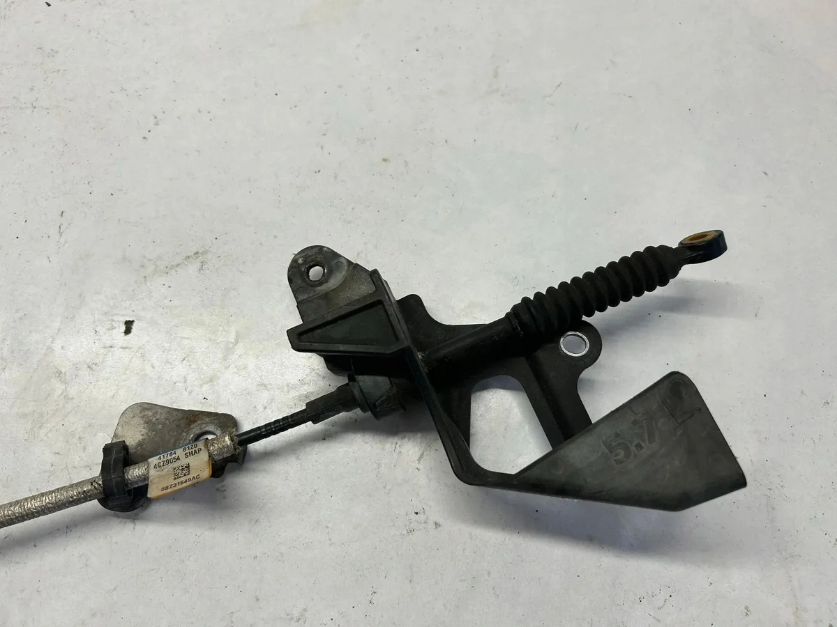 RAM 1500 DT Gear Shift Cables 68231649AC image 3