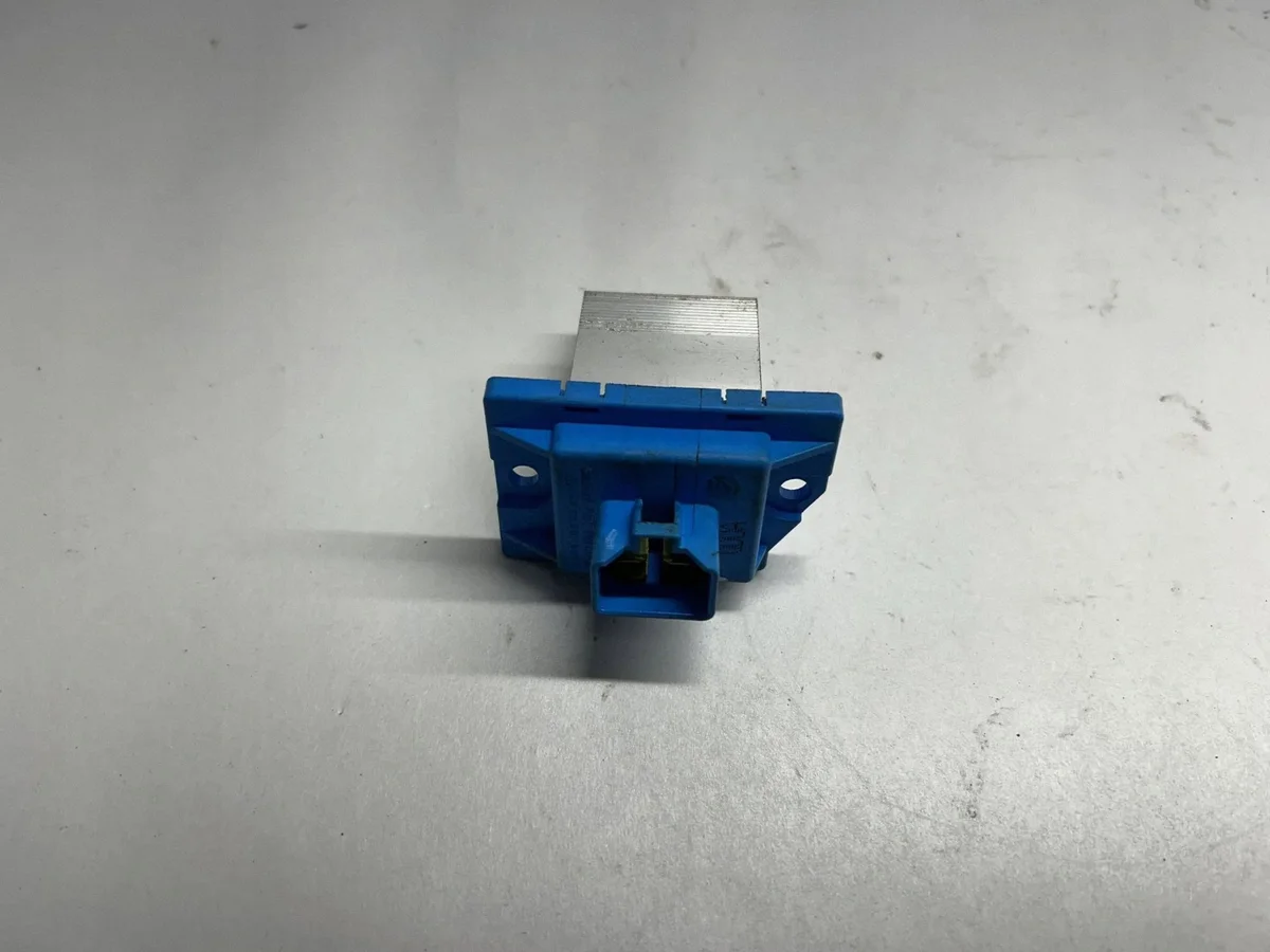 Hyundai 12345 puhaltimen vastus image 5