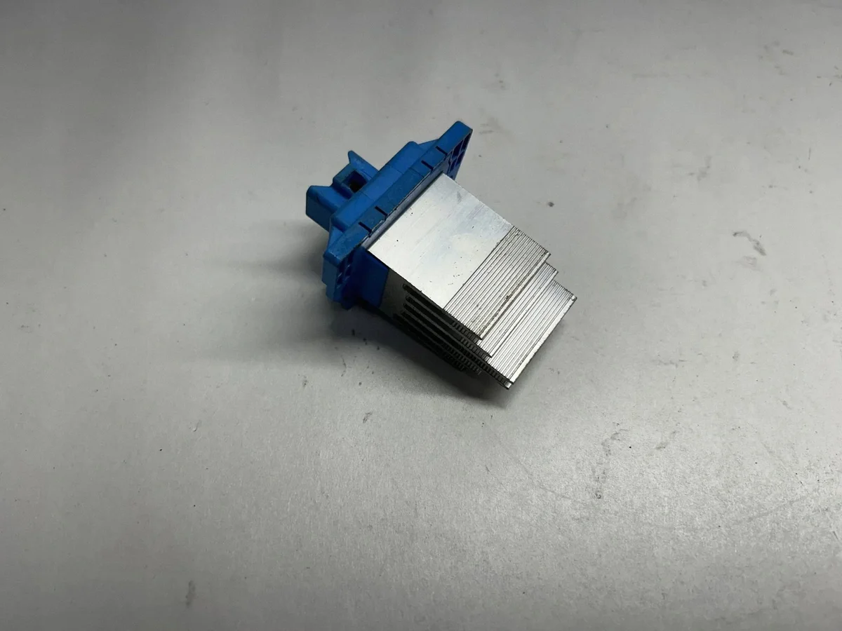Hyundai 12345 puhaltimen vastus image 8