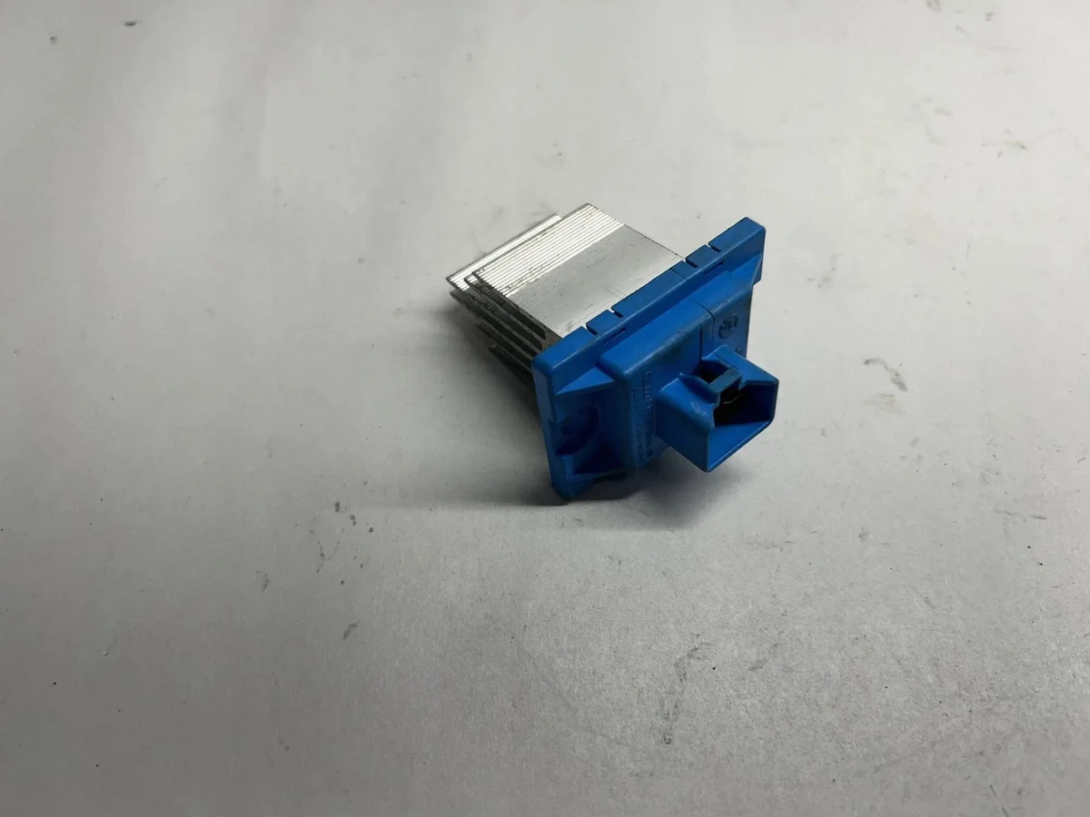 Hyundai 12345 puhaltimen vastus image 10