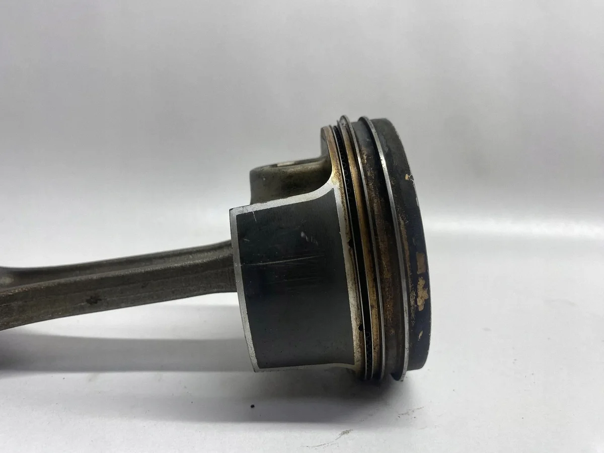 Mercedes-Benz A W176 A45 Biela A13300 image 8