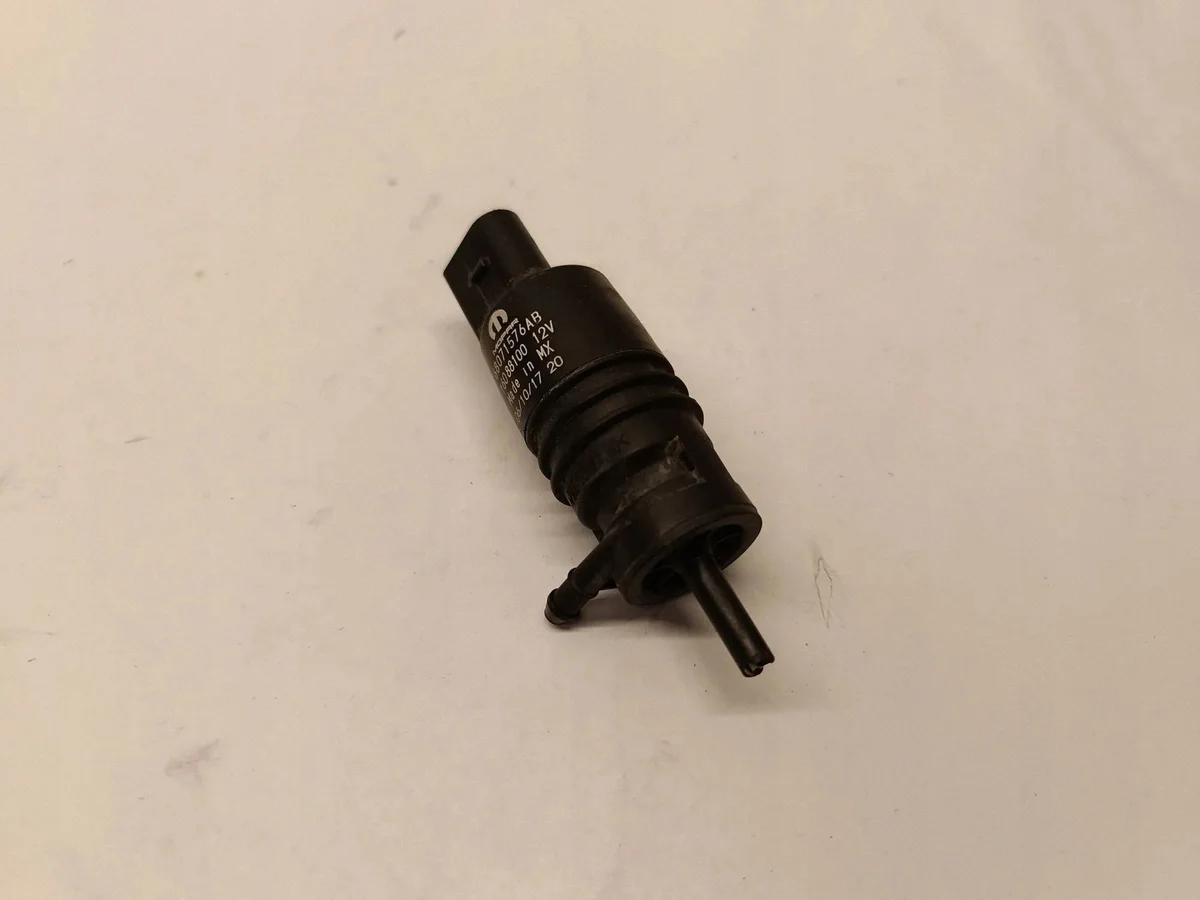 Dodge Ram 1500 Pumpe Scheibenwaschanlage 68071576AB