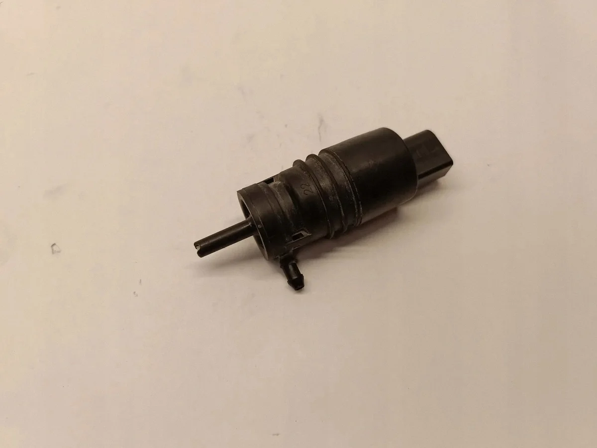 Pompe lave-glace Dodge Ram 1500 68071576AB image 9