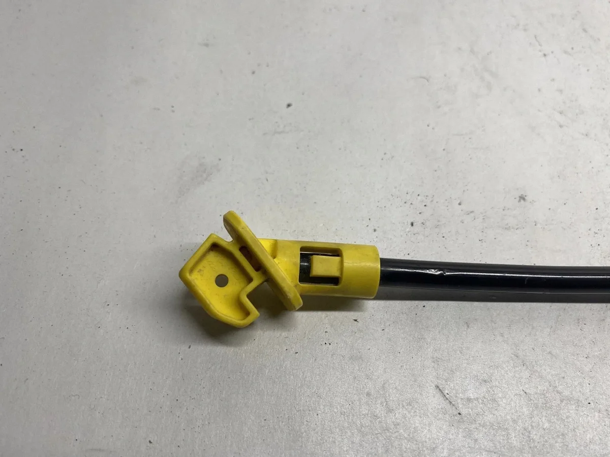 Support capot Chrysler Pacifica 2018 OEM 123 image 5