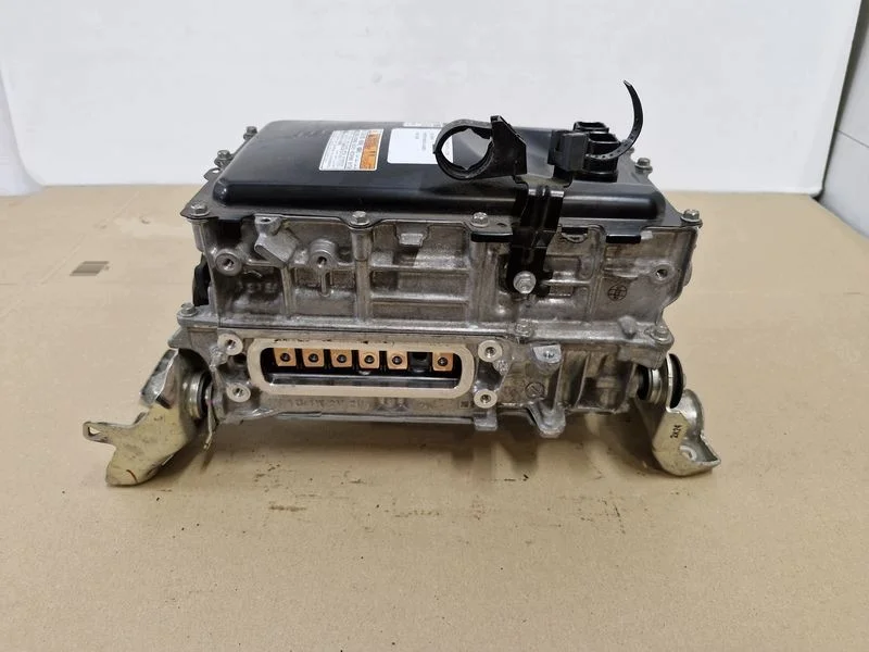 Toyota Yaris 1.5 Hybrid Wechselrichter image 9