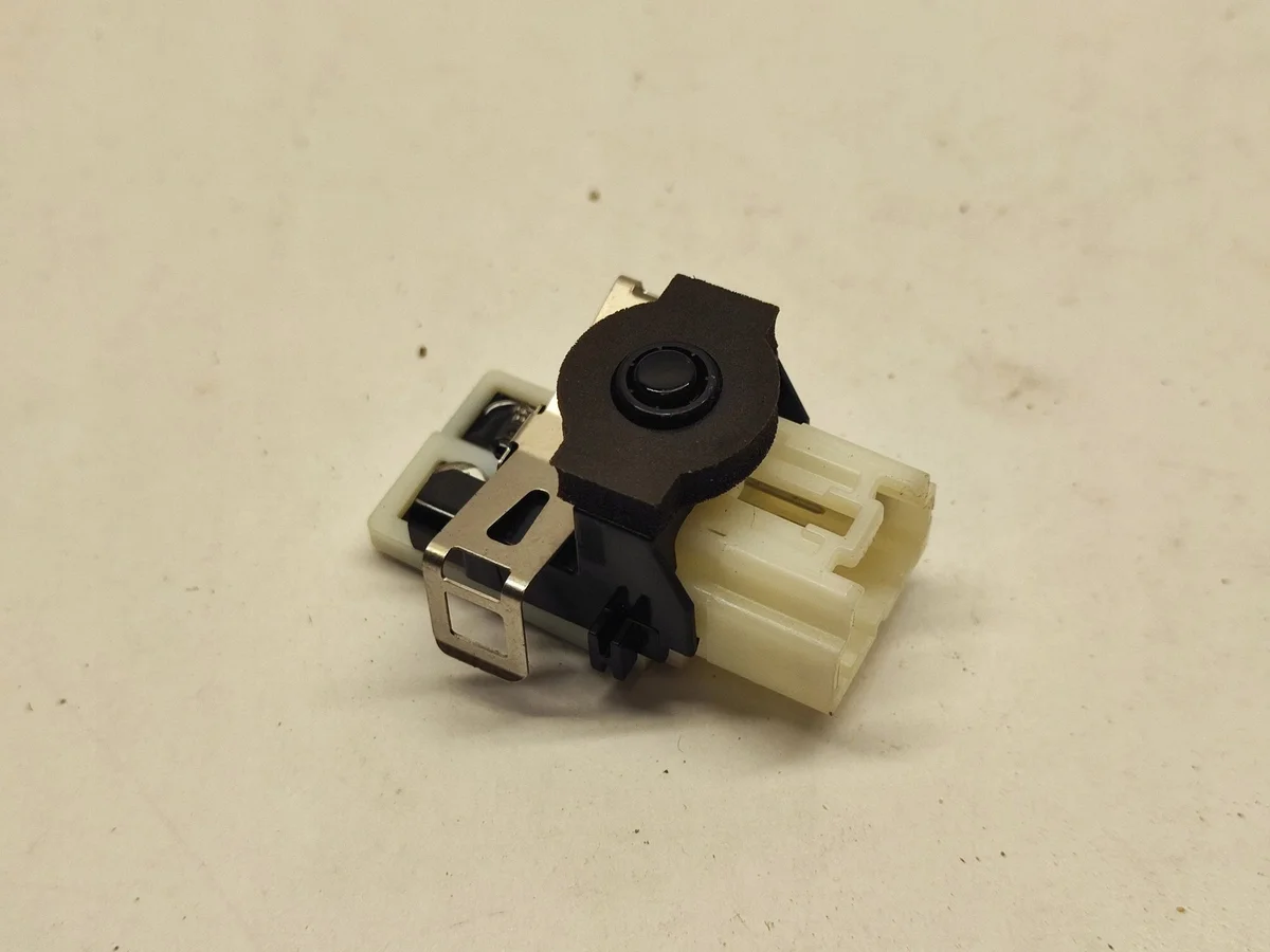 Ford Mustang Mach-E Outside Temp Sensor L1MH19E907AB image 5