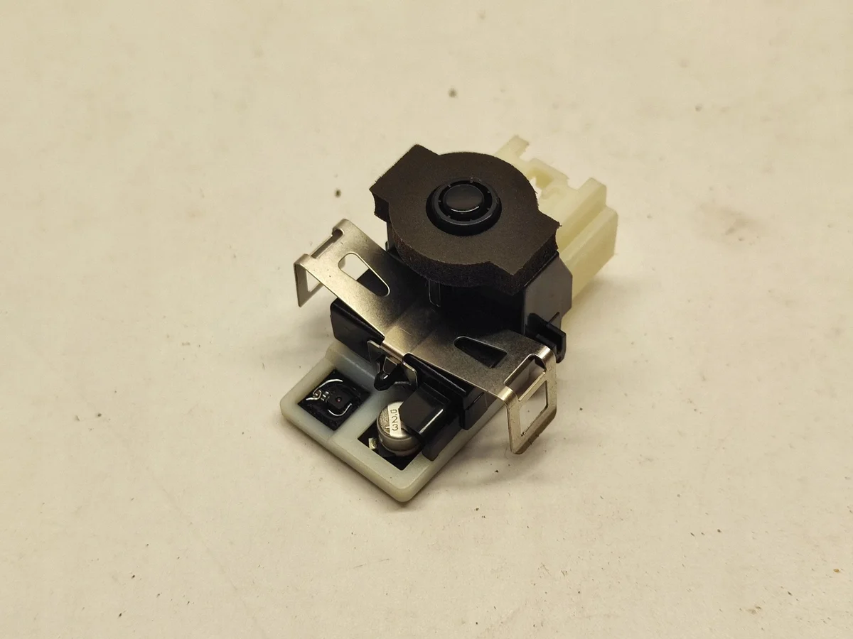 Ford Mustang Mach-E Outside Temp Sensor L1MH19E907AB image 6