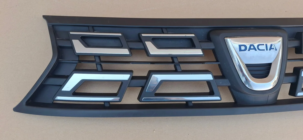 Grill till Dacia Duster II, 623109659R