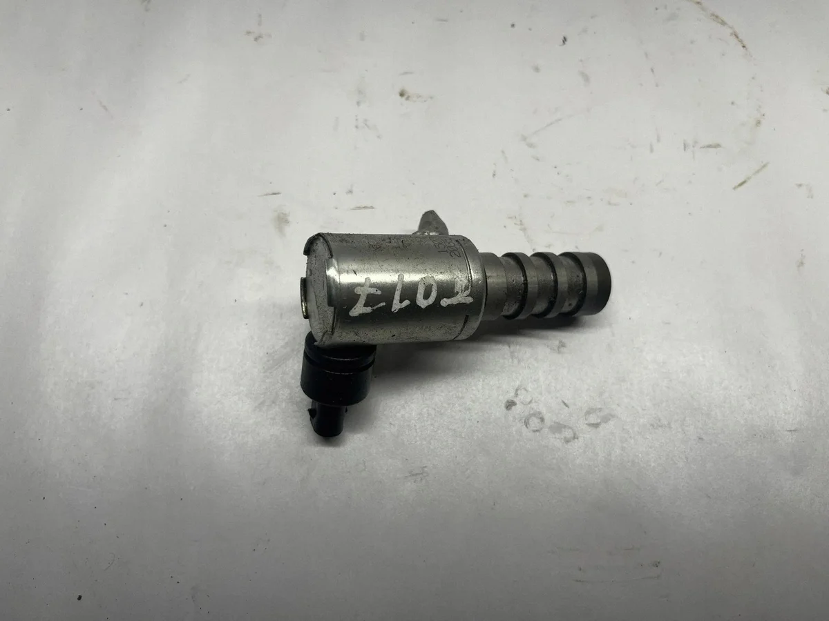 Ford Mustang Crankshaft Position Sensor AT4E6B297 image 4