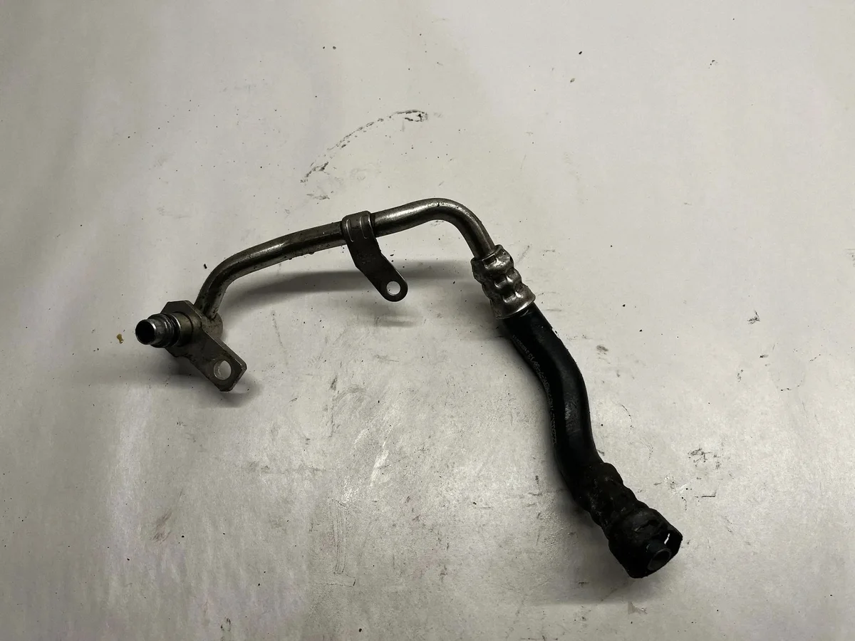 Audi A8 D4 Koelleiding Gebruikt image 3