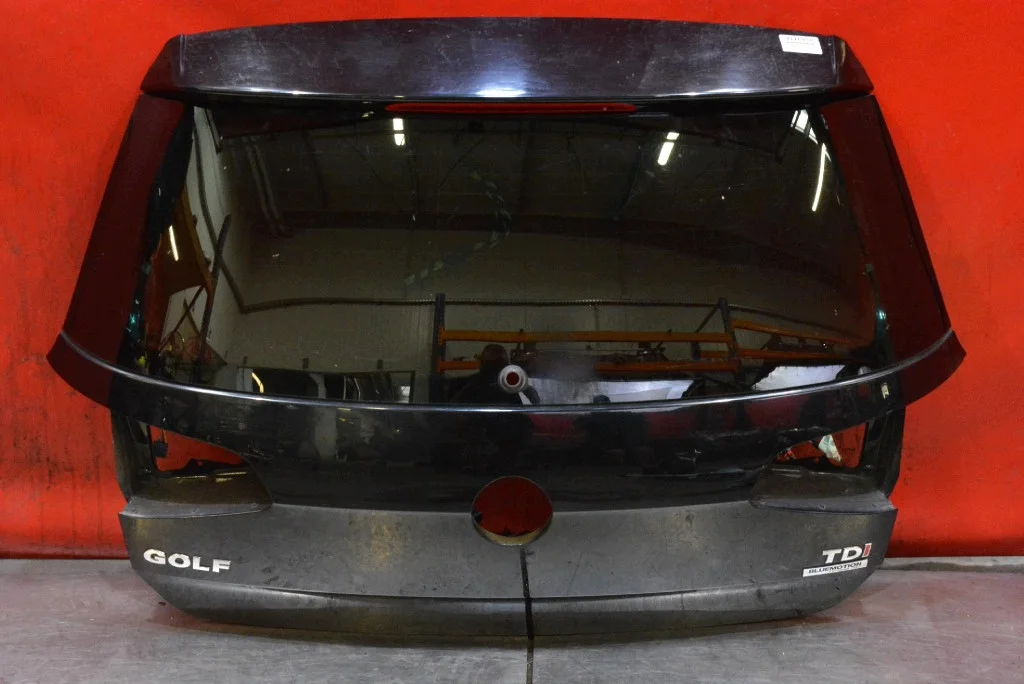 Takaluukku VW Golf 7 VII 5D HB 12-17