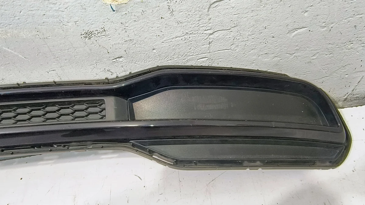 Takahelman listan spoiler Audi Q5 II S-LINE image 5