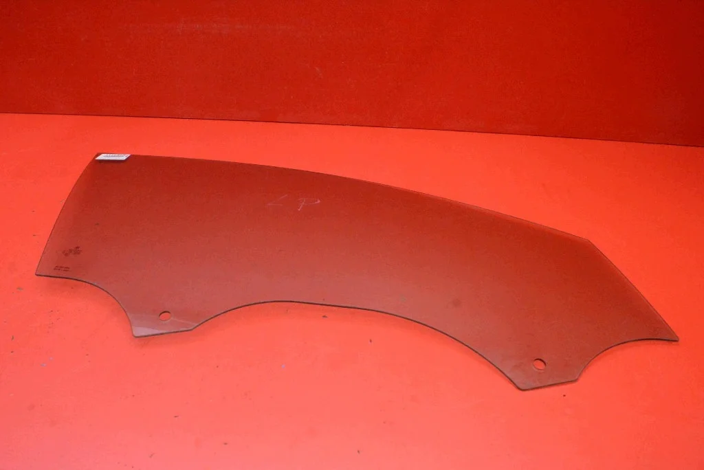 VW Golf 7 Right Front Side Window Used
