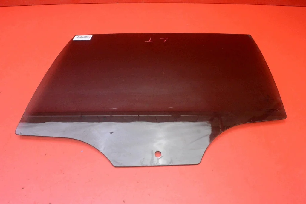 VW Golf 7 Left Rear Side Window Used