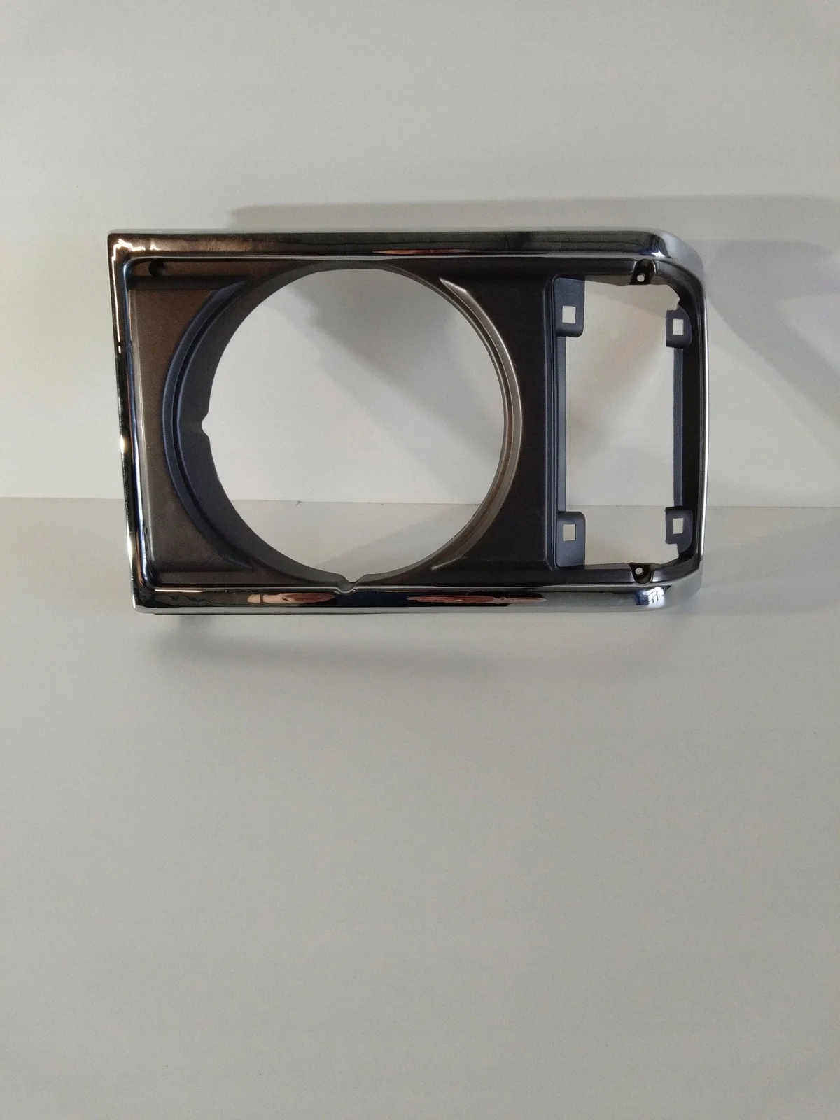 Toyota Land Cruiser FJ60 1983 Faro Delantero Derecho