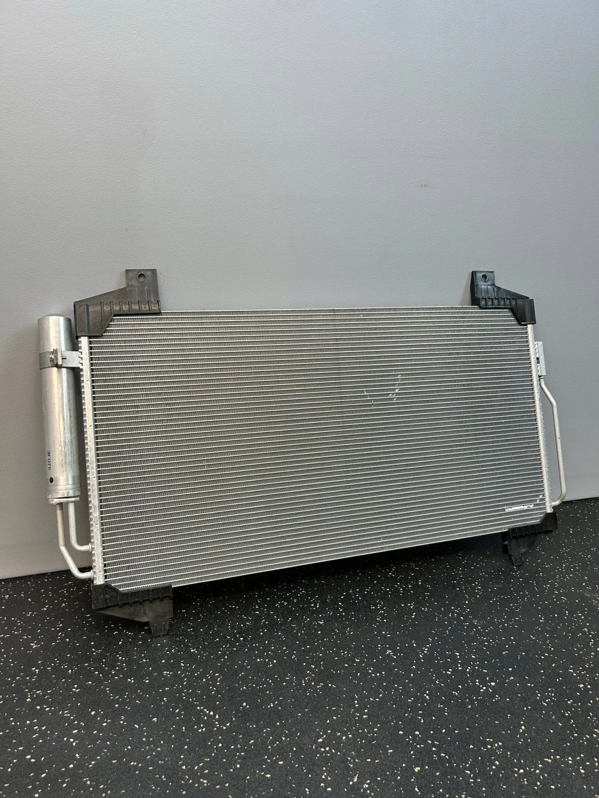 MITSUBISHI ECLIPSE CROSS Radiatore Clima Usato