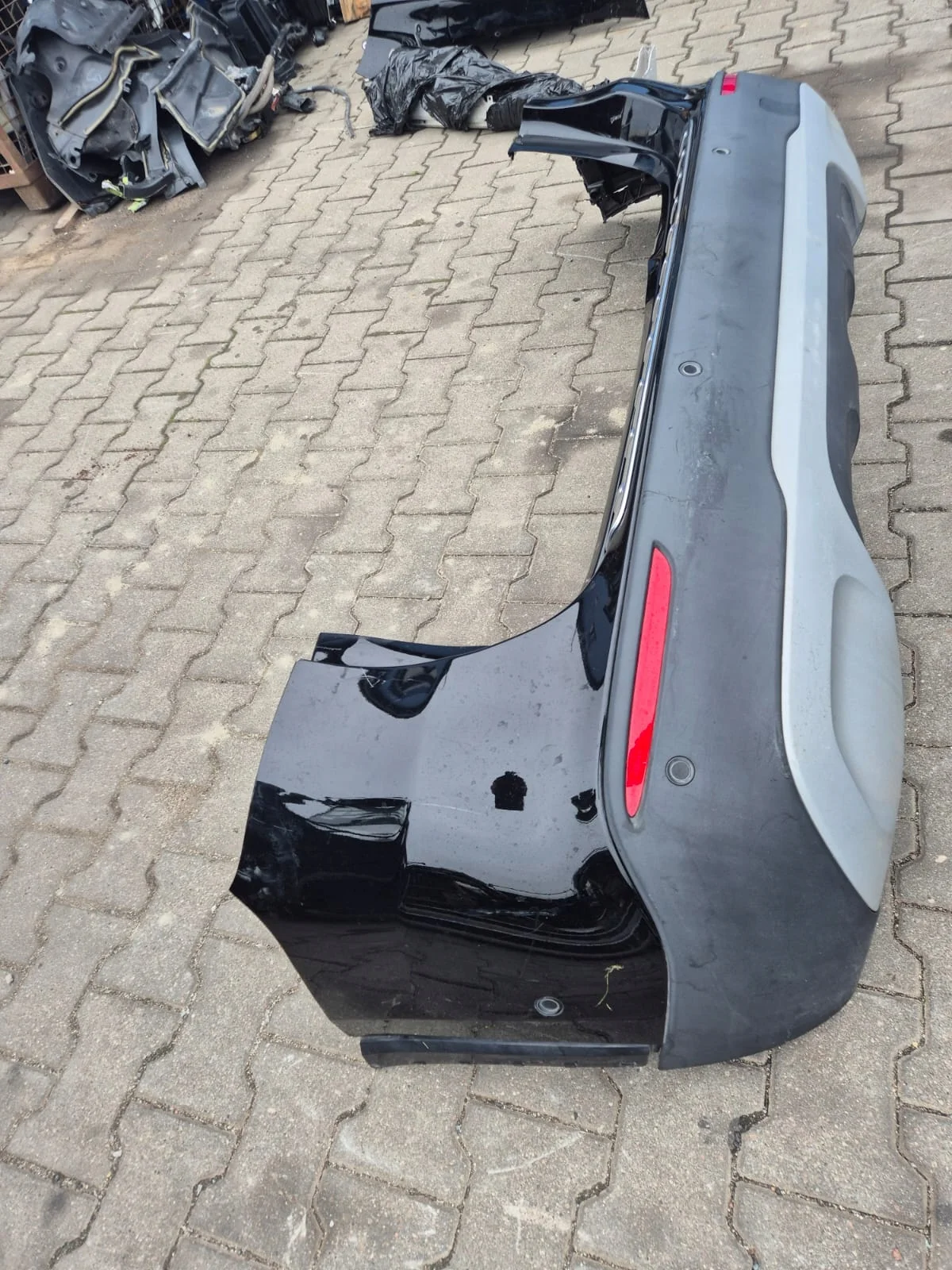 Mercedes 247 GLA Stoßstange hinten gebraucht image 3