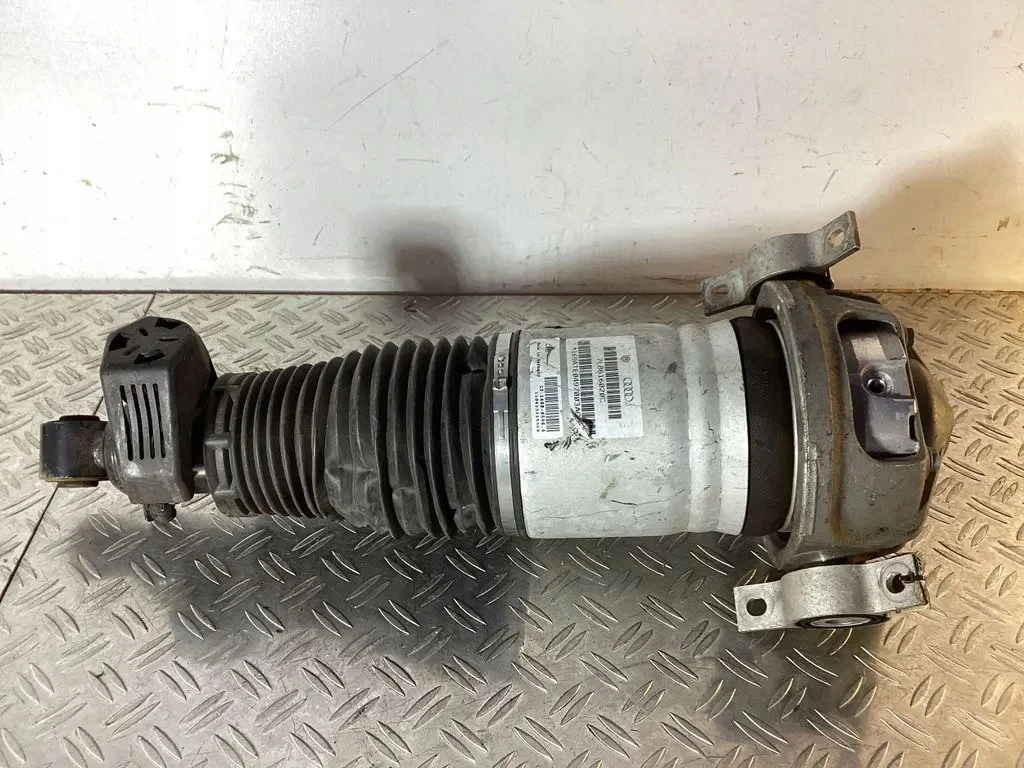 Höger bakre luftfjädring Audi Q7 (4L)