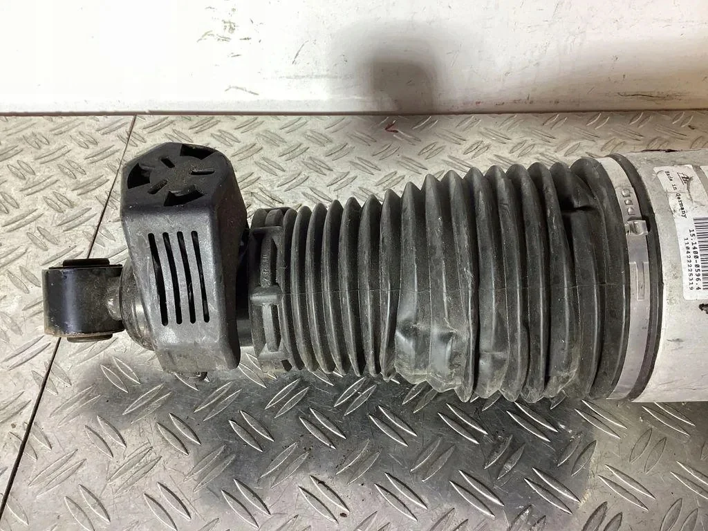 Höger bakre luftfjädring Audi Q7 (4L) image 3