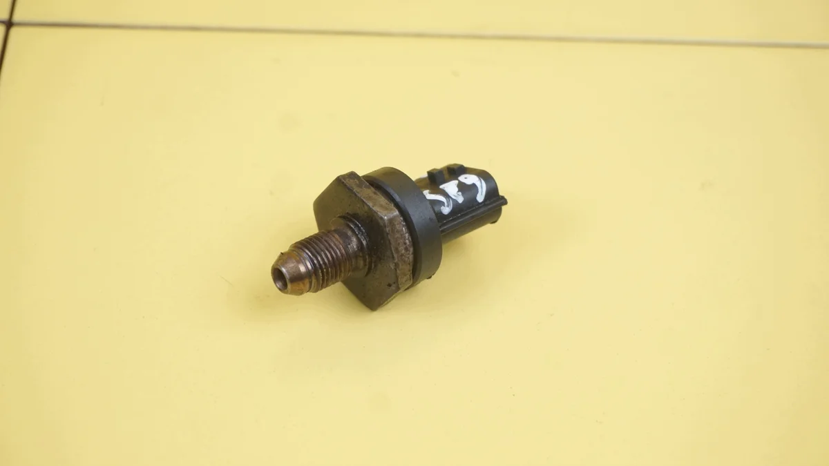 Sensore Pressione Carburante Ford Focus MK3 1.5
