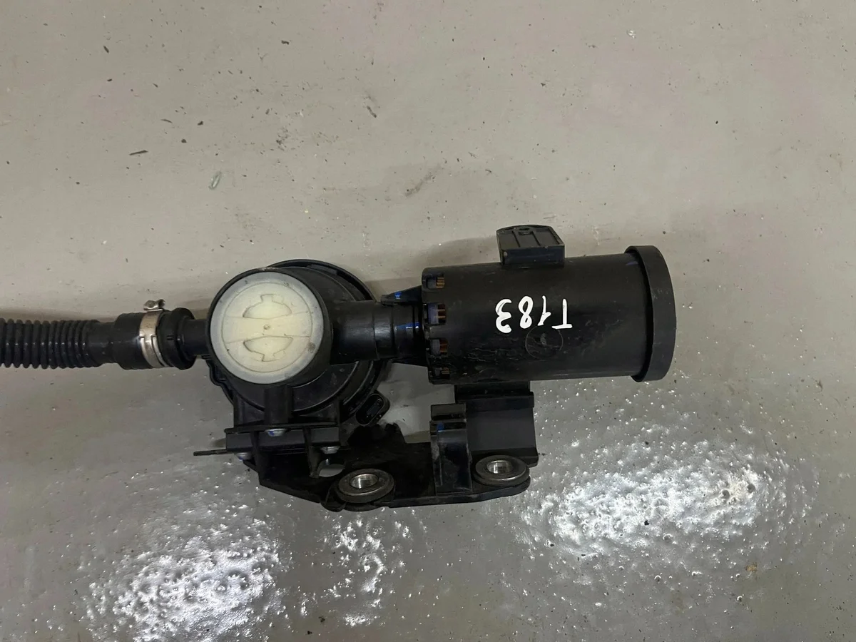 2022 BMW X1 U11 Fuel Vapor Carbon Filter