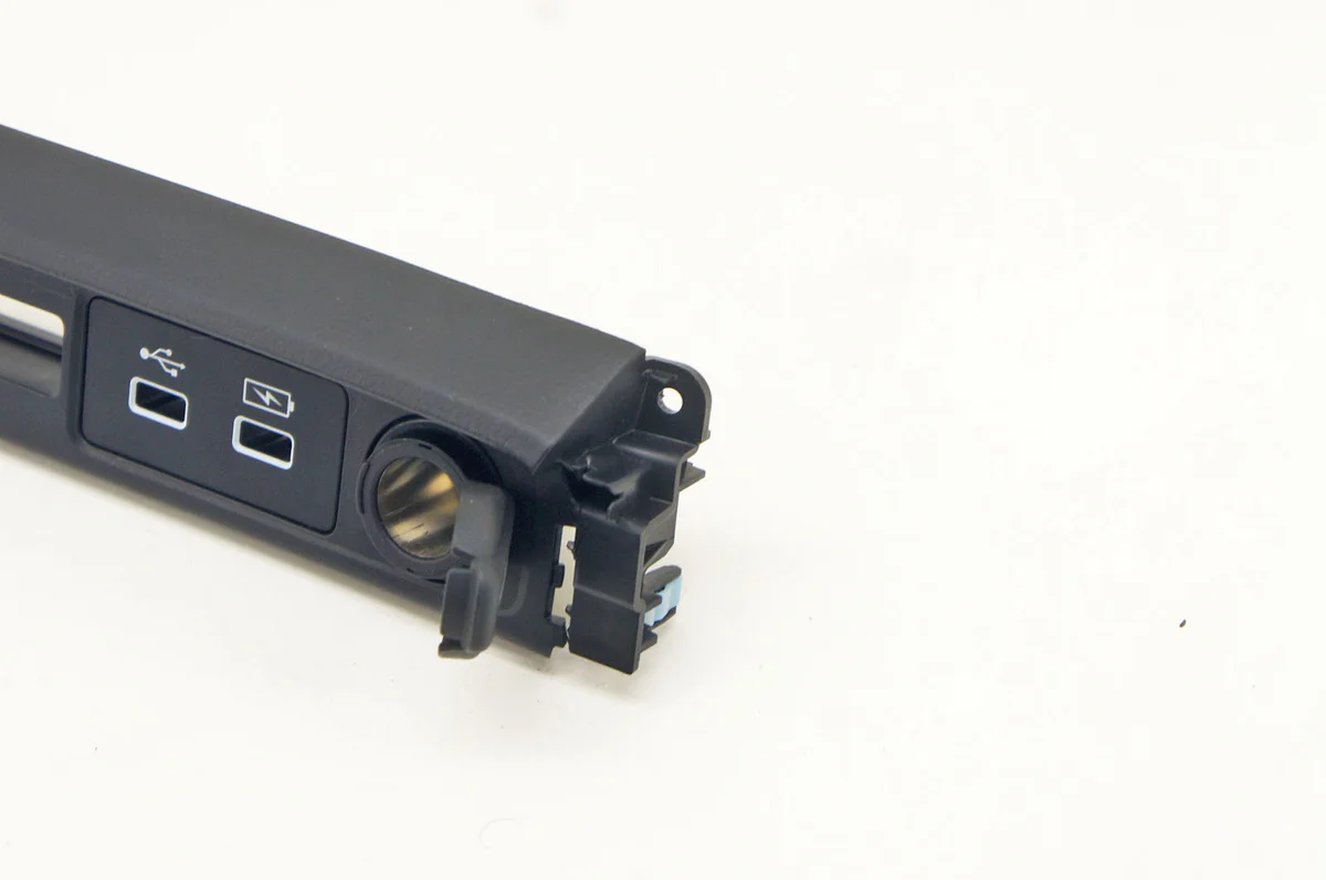 Honda Civic XI Tomada USB Usada VP013 image 3