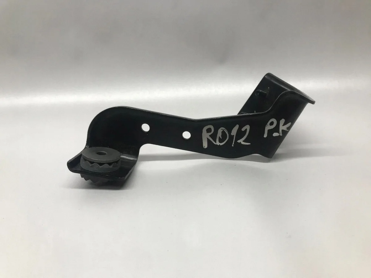 BMW 5 GT F07 Support de ceinture avant 7585391 image 3