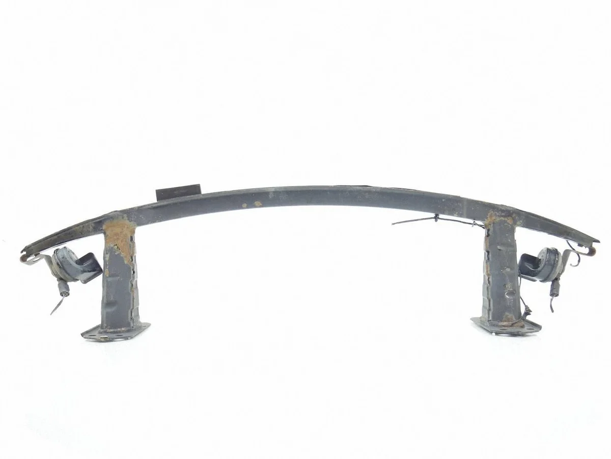 BMW 1 E88 Cabrio Coupe Bumper Balk image 5