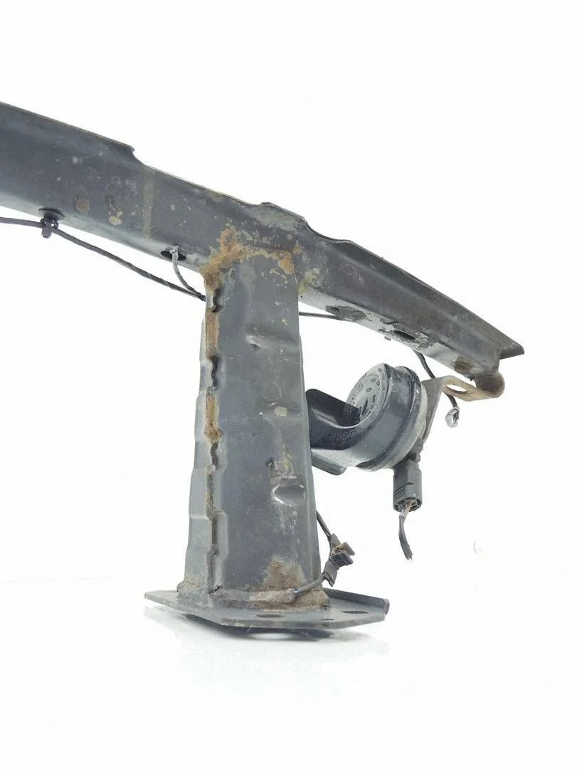 BMW 1 E88 Cabrio Coupe Bumper Balk image 8