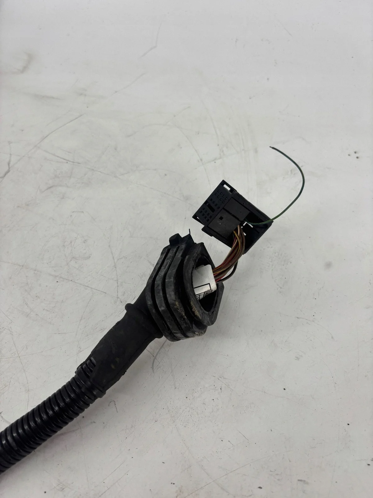 BMW Injector Harness Left 755066605 image 5