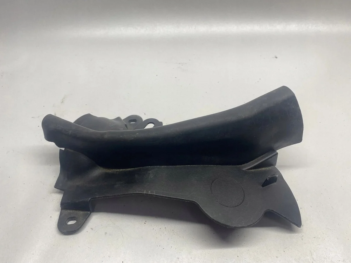 BMW OE 7349602 Joint de capot image 4