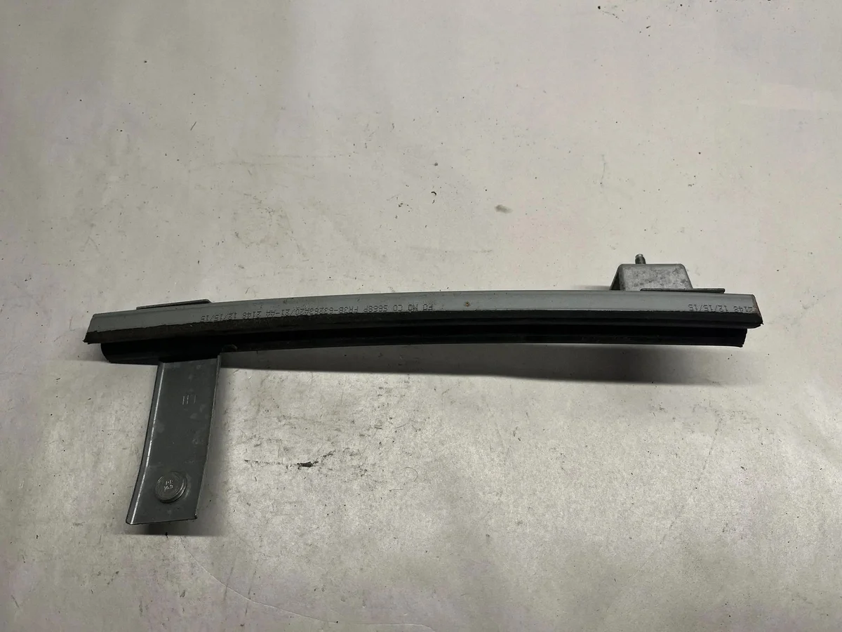 2017 Ford Mustang Front Door Window Guide FR3B63263A20 image 4