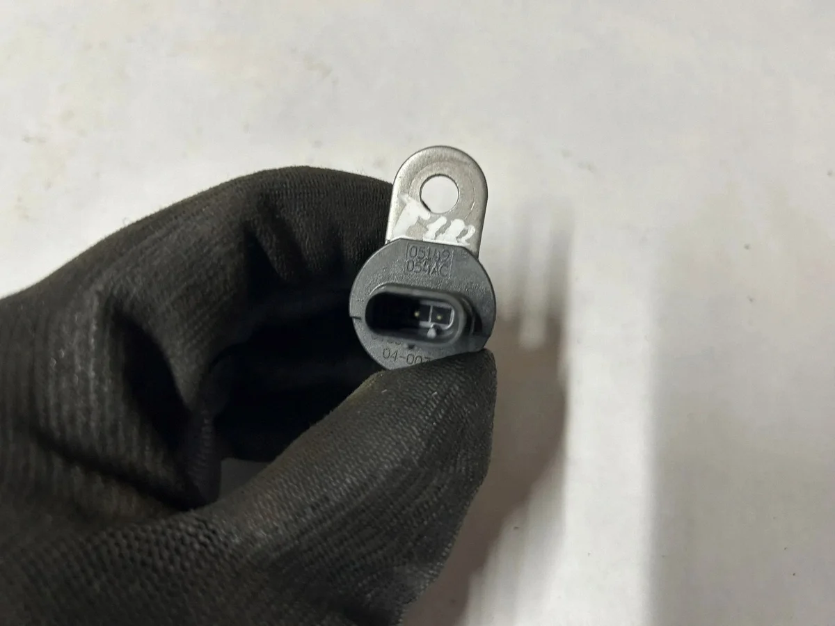 Dodge Challenger nokkenassensor 5.7L image 9