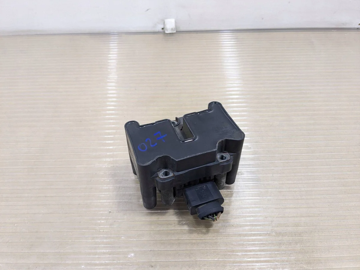 Bobine d'allumage Volkswagen OE 0040402003