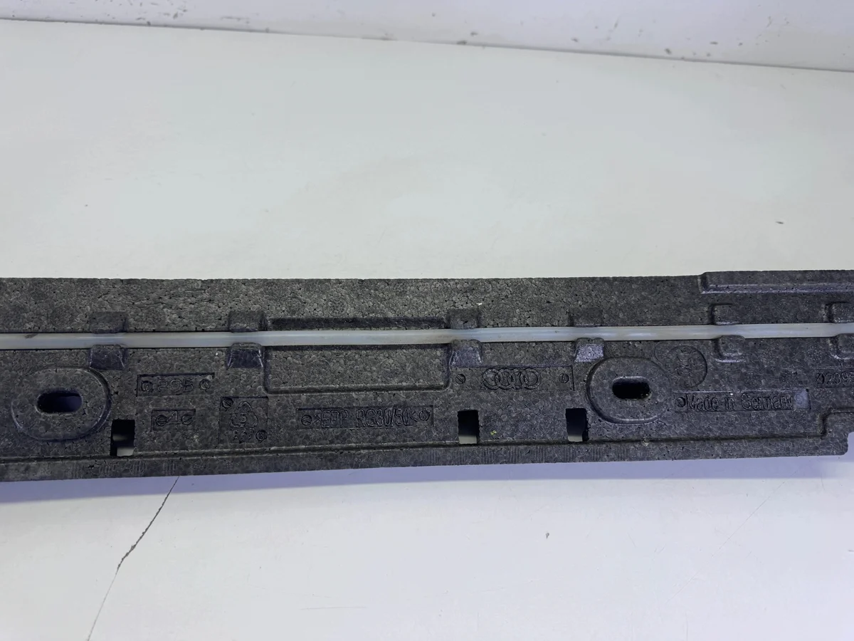 Audi A6 C8 4K0807550 Absorbedor Espuma image 8