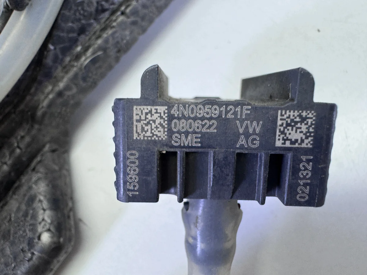 Audi A6 C8 4K0807550 Absorbedor Espuma image 10