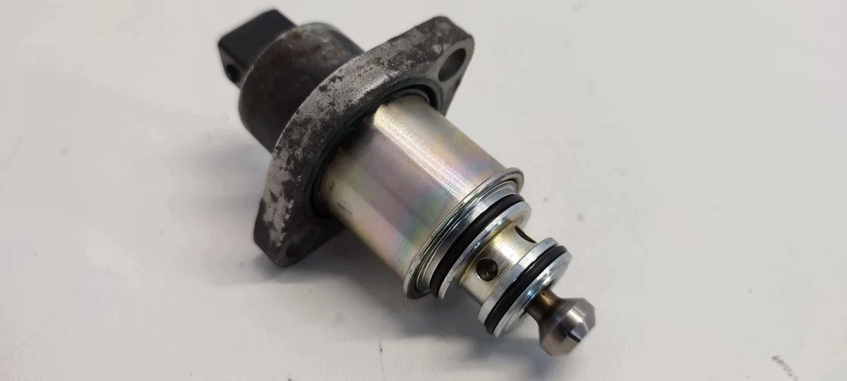 Porsche Cayman S 987 Nockenwellensensor 99710530100 image 3