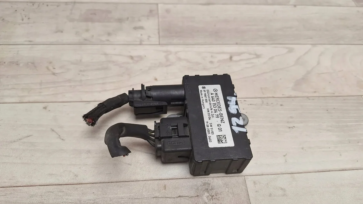 Bougies d'allumage Mercedes-Benz A6401530479