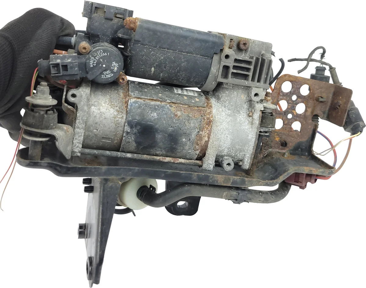 Compressor Suspensão Audi A6 C6 Usado image 8