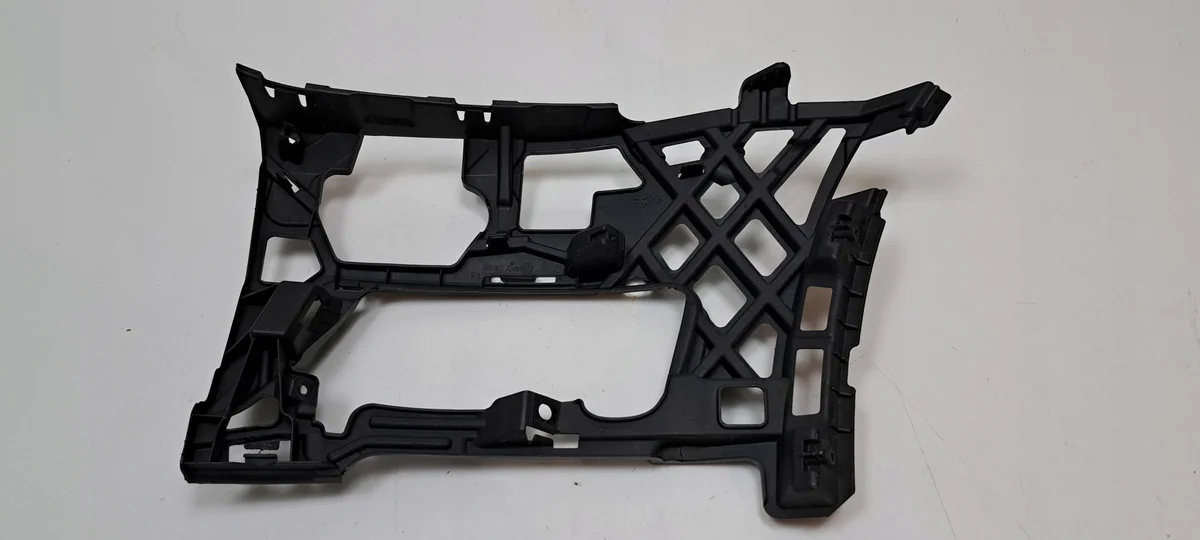 VW Golf VII Bumper Bracket Right Front Used image 4