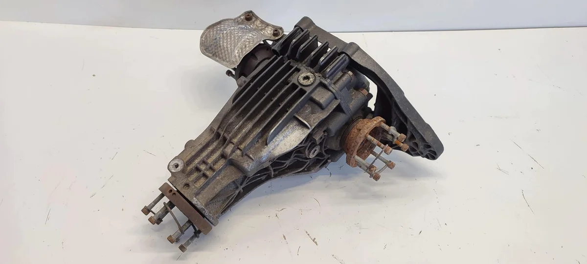 Audi A5 8T takatasauspyörästö 0BC500044B MFS image 3