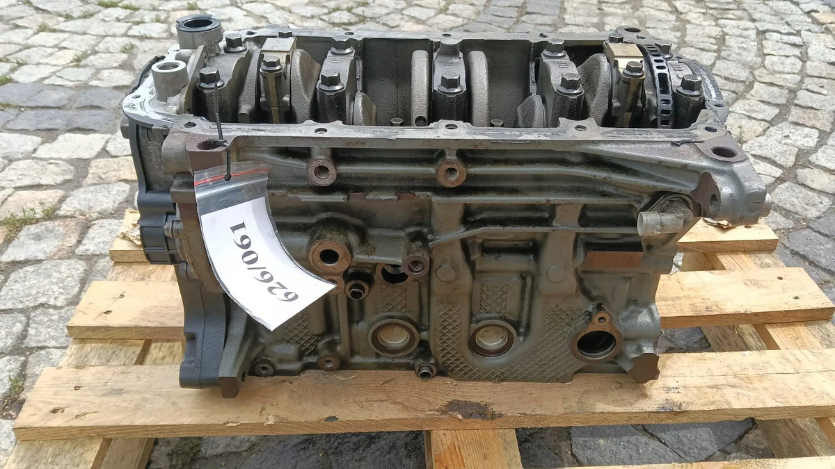 Moottorilohko Fiat Doblo Combo 1.6 CDTI image 3