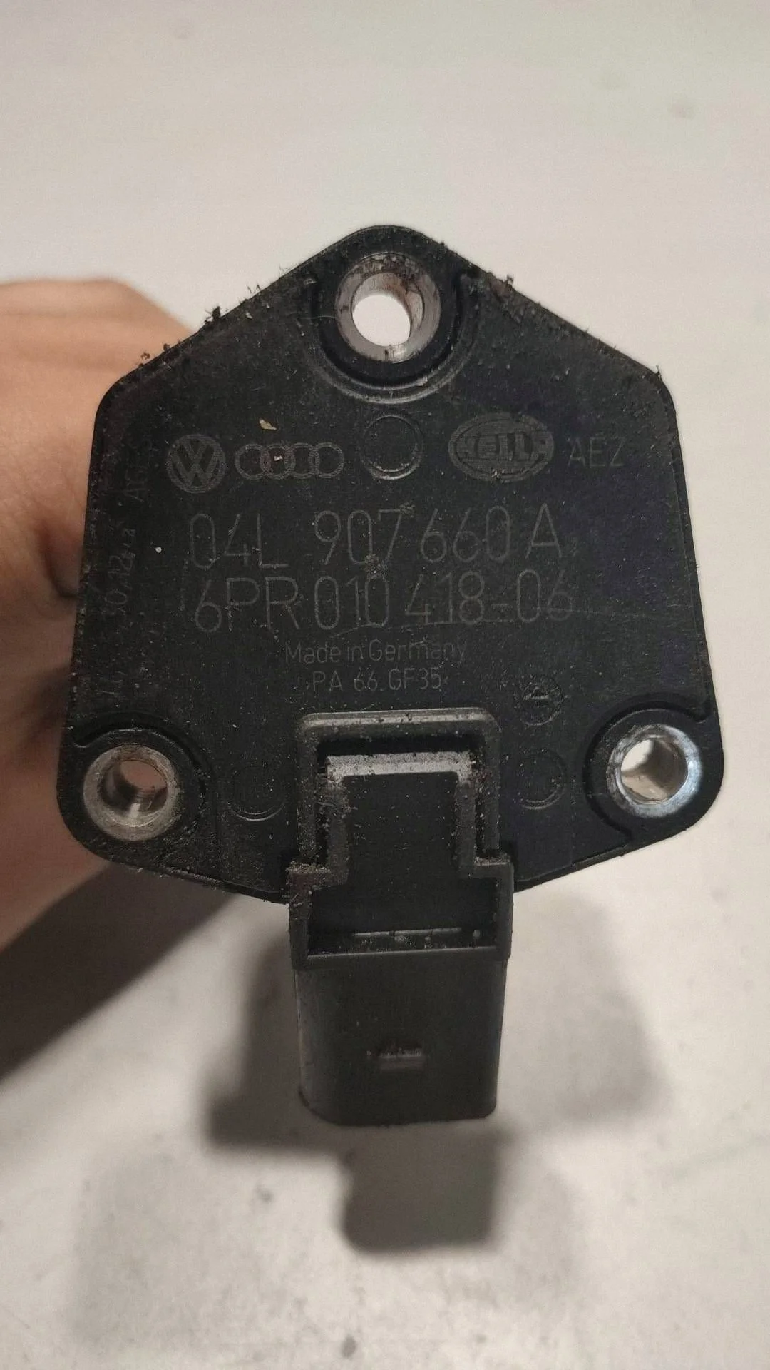 Sensor Nivel Aceite Audi A4 A6 2.0 TDI 04L907660A image 3