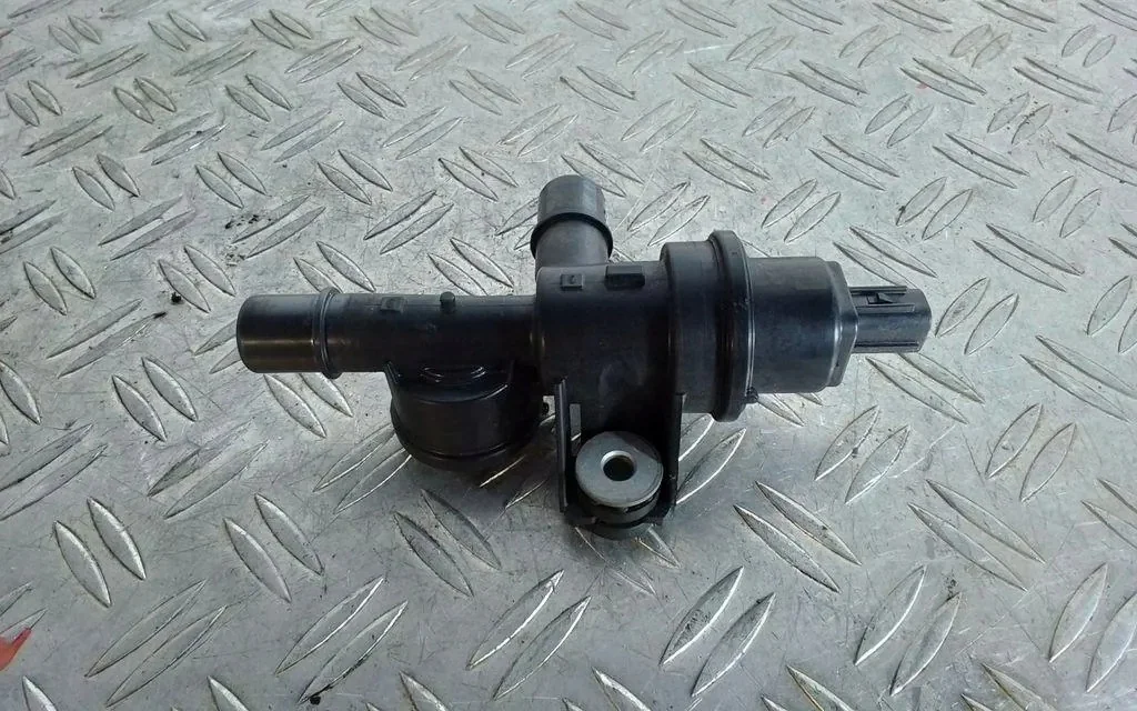 Válvula de Turbo Lexus 9091015087 Usada