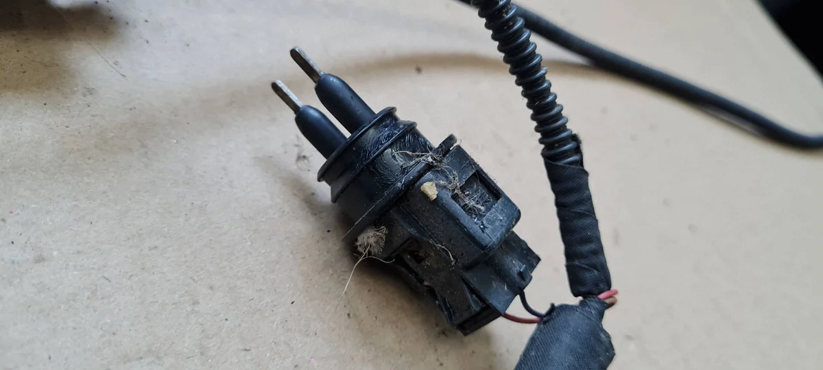 Audi A4 B8 A5 Q5 A6 C7 4G Wissermotor image 3