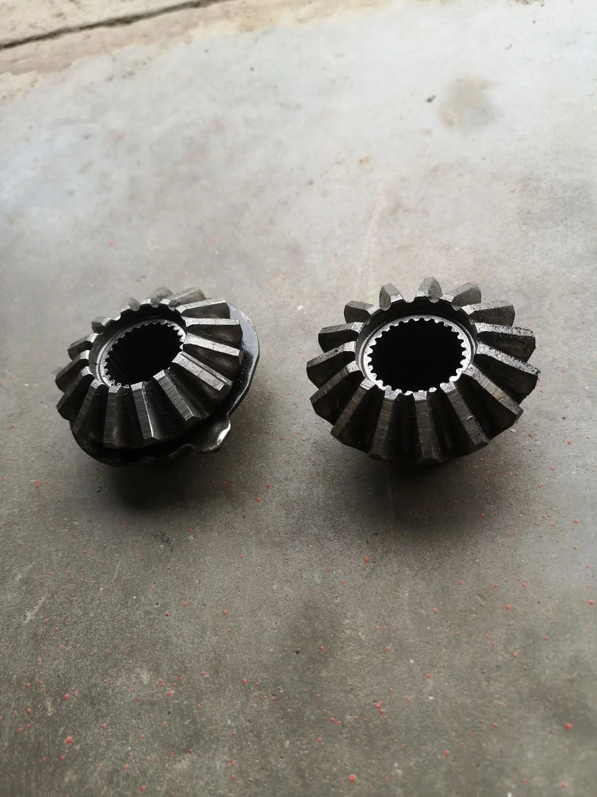 JEEP GRAND CHEROKEE ZJ XJ Dana 30 satelliitit