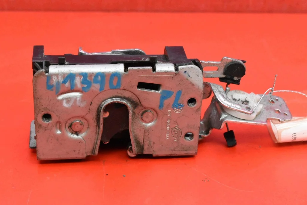 Fechadura Porta Esquerda VW Fox 03-07 Usada image 5
