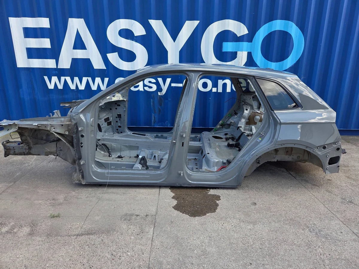 Audi Q5 SQ5 FY - Guarda-lamas Traseiro Usado